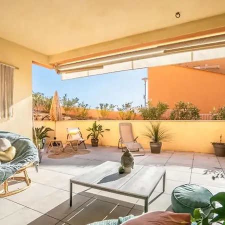 Moderne A De 45 M² Avec Terrasse Vue Apartment