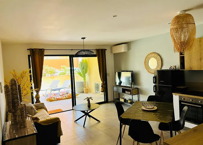 Moderne A De 45 M² Avec Terrasse Vue Apartment Ajaccio (Corsica)