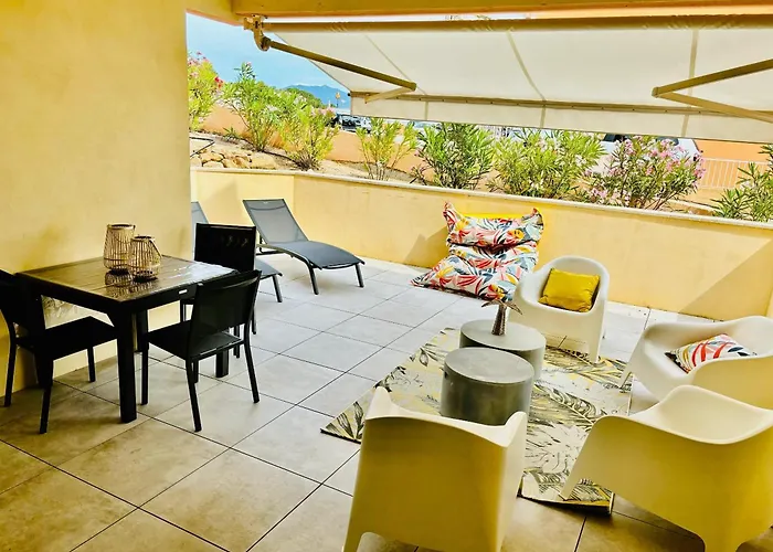 Moderne A De 45 M² Avec Terrasse Vue * Ajaccio (Corsica)